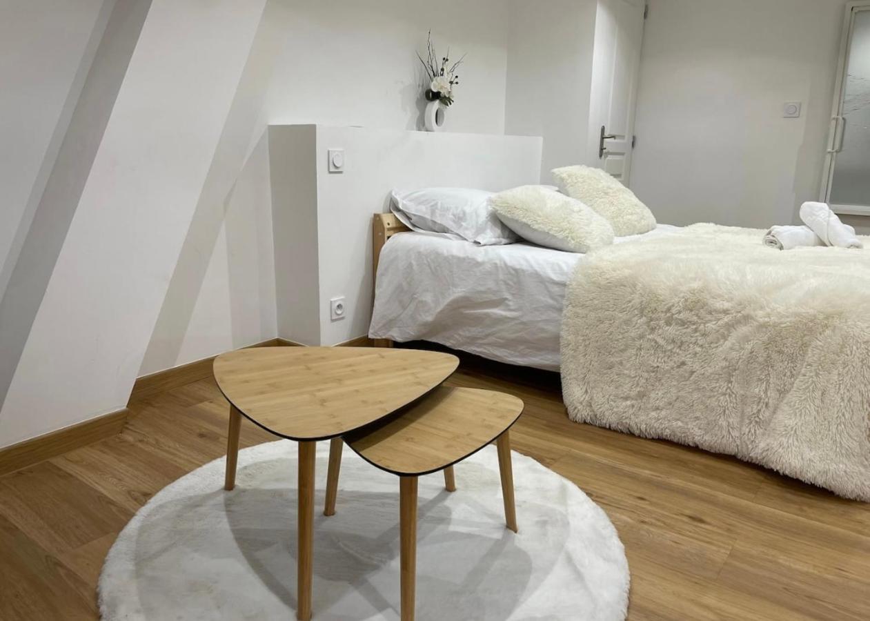 Apartamento Le Duplex - Gare / Tram / Netflix Fontaine  Exterior foto